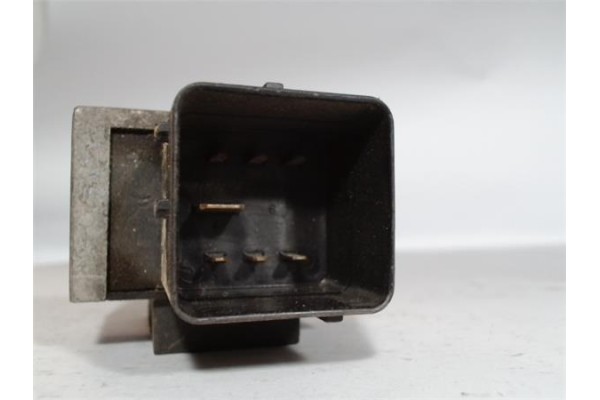 Recambio de caja precalentamiento para citroen c3 1.4 hdi 70 collection referencia OEM IAM 9640469680 BDL712 3M5T12A343AA , FORD