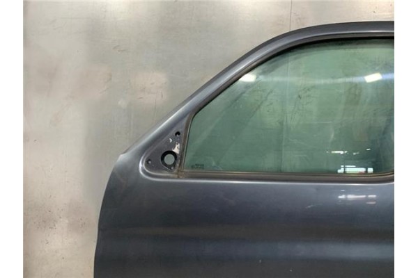 Recambio de puerta delantero izquierda para peugeot partner furgón 1.6 hdi referencia OEM IAM 9002T9  