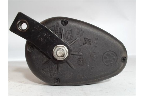 Recambio de bocina para skoda octavia berlina (1u2) 1.8 elegance referencia OEM IAM 1J0951605  