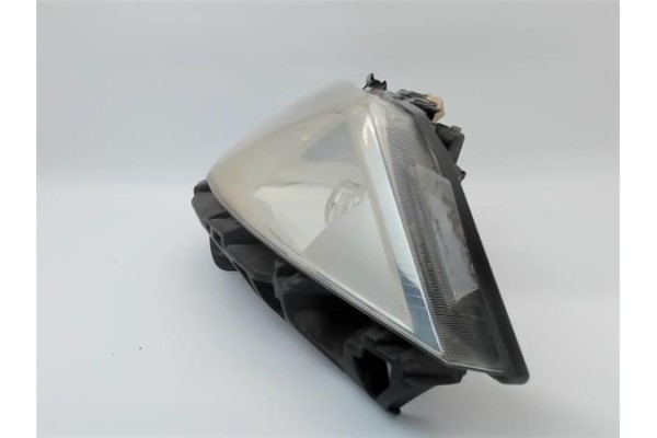 Recambio de faro delantero izquierdo para renault megane ii berlina 3p referencia OEM IAM 260604235R  