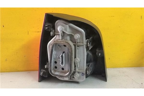 Recambio de piloto trasero derecho para volkswagen polo iv (9n1) 1.2 conceptline referencia OEM IAM 6Q6945096B  1623590260 , AUD
