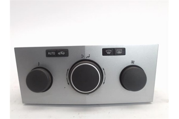 Recambio de mandos climatizador para opel astra h berlina referencia OEM IAM (13122962)(90151-247)(EL2)  