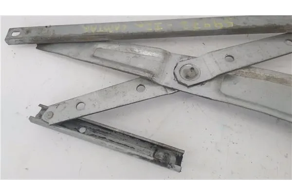 Recambio de elevalunas manual delantero izquierdo para nissan cabstar casbtar e referencia OEM IAM 367531  