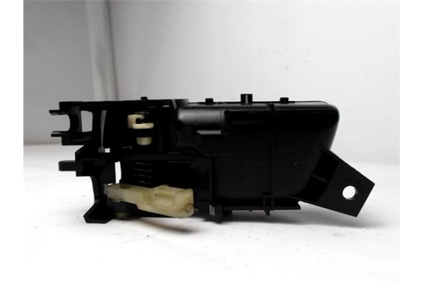 Recambio de manilla int. puerta delantero izquierda para mitsubishi space wagon (n80/n90) 2.4 referencia OEM IAM MR432619  