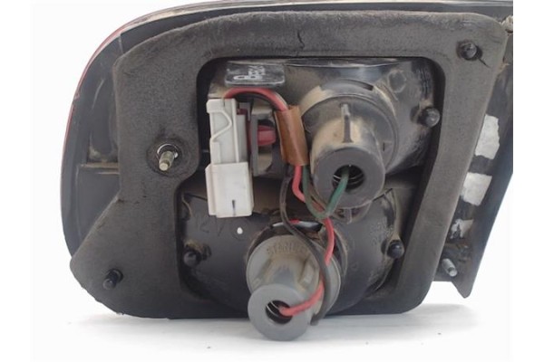 Recambio de piloto porton trasero izquierdo para honda civic berl. 3/4 (eg/eh) referencia OEM IAM   