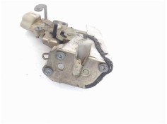 Recambio de cierre electromagnetico trasero derecho para toyota yaris (ncp1/nlp1/scp1) 1.3 linea luna referencia OEM IAM 6933052