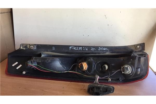 Recambio de piloto trasero derecho para ford fiesta (cbk) 1.25 trend referencia OEM IAM 2S6113A602B 34219 