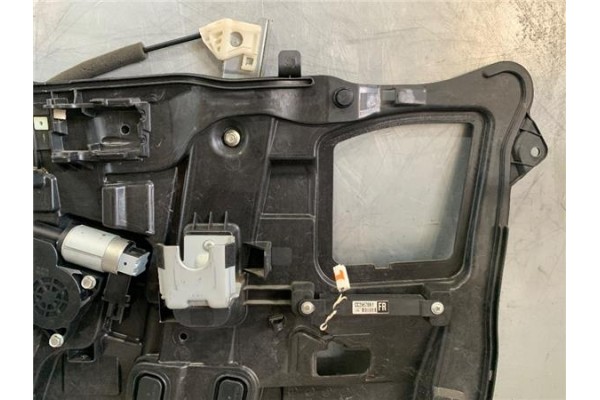 Recambio de mecanismo elevalunas delantero derecho para mazda 5 2.0 referencia OEM IAM G22C5858XF  