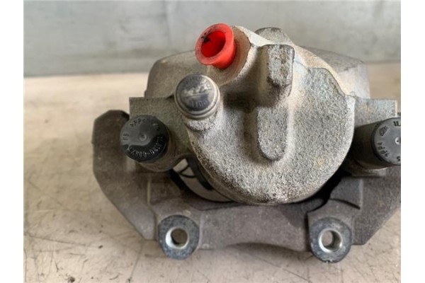 Recambio de pinza freno delantero izquierda para mazda 5 2.0 referencia OEM IAM BPYK3323ZA  