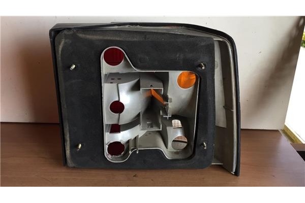 Recambio de piloto trasero izquierdo para ford scorpio 2.0 cl berlina referencia OEM IAM 85GG13A603AA 0053374 