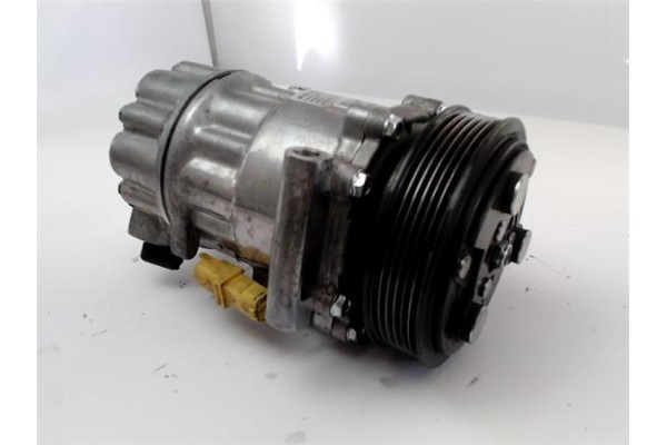 Recambio de compresor aire acond. para peugeot 308 1.6 confort referencia OEM IAM 8FK351340581  