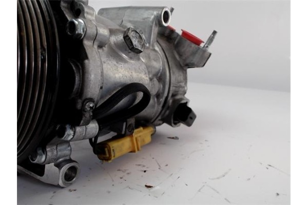 Recambio de compresor aire acond. para peugeot 308 1.6 confort referencia OEM IAM 8FK351340581  