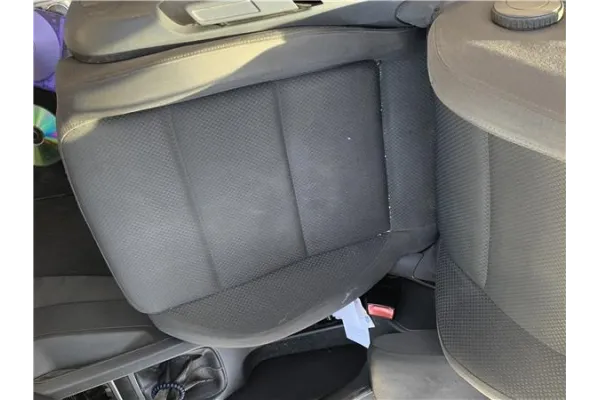 Recambio de juego asientos para volkswagen golf v (1k1) 1.9 tdi referencia OEM IAM 1K3881105EJ 1K3881106EJ 