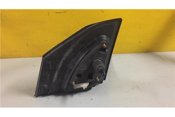 Recambio de retrovisor derecho para honda civic vi 1.2 referencia OEM IAM E1010672  
