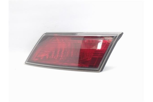 Recambio de piloto porton trasero derecho para honda civic berlina 5 (fk) referencia OEM IAM   