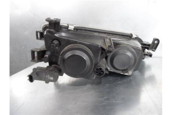 Recambio de faro delantero izquierdo para opel vectra b berlina 1.8 i 16v referencia OEM IAM 90512322 DEPO 