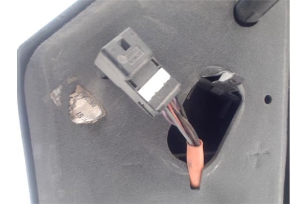 Recambio de retrovisor electrico derecho para renault twingo (cn0_) 1.5 dci (cn0e) referencia OEM IAM 7701067335  