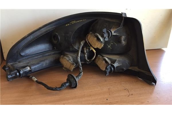 Recambio de piloto trasero derecho para chrysler stratus ja berlina 2.0 le referencia OEM IAM 4630156RH  