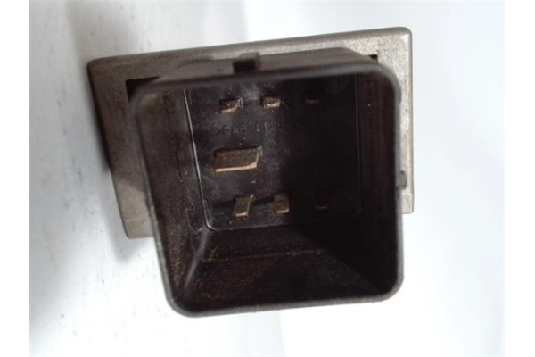 Recambio de caja precalentamiento para renault trafic ii combi 1.9 passenger authentique referencia OEM IAM 9640469680 BDL712 3M
