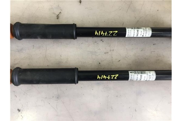 Recambio de amortiguador trasero completo para seat ibiza (6j5) 1.6 tdi referencia OEM IAM 6R0513025E 6R0512011AL 