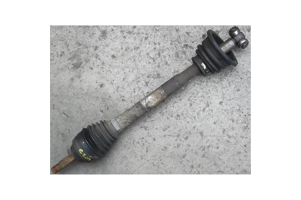 Recambio de palier delantero izquierdo para renault clio ii fase i (b/cb0) 1.9 d (b/cb0e) referencia OEM IAM   