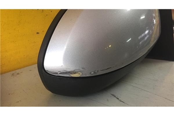 Recambio de retrovisor derecho para smart forfour 1.1 básico (55kw) referencia OEM IAM A4518102216  