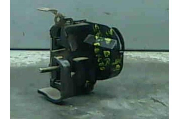 Recambio de cierre electromagnetico delantero derecho para fiat seicento (187) 1.1 (187axb, 187axb1a) referencia OEM IAM 4651141