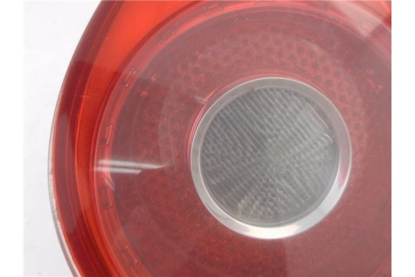Recambio de piloto porton trasero derecho para volkswagen golf v (1k1) 1.9 tdi referencia OEM IAM 1K6945094G  