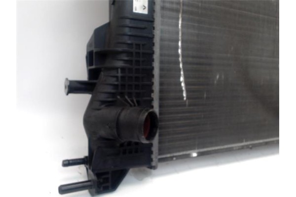 Recambio de radiador para renault megane iii sport tourer 1.5 dynamique referencia OEM IAM 214105150R 8660005523 