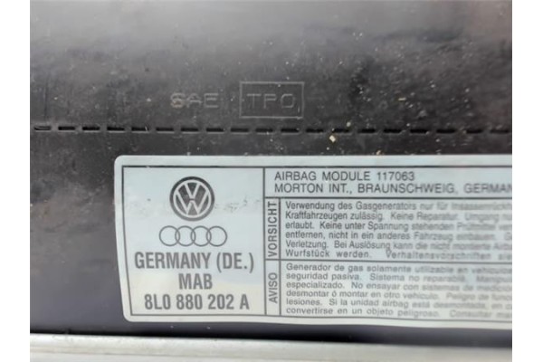 Recambio de airbag lateral delantero derecho para audi a3 (8l) referencia OEM IAM 8L0880202A  
