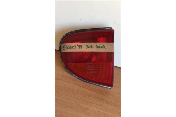 Recambio de piloto trasero derecho para ford escort berl./turnier 1.3 atlanta berlina referencia OEM IAM 93AG15K258  