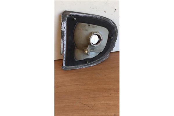 Recambio de piloto trasero derecho para ford escort berl./turnier 1.3 atlanta berlina referencia OEM IAM 93AG15K258  