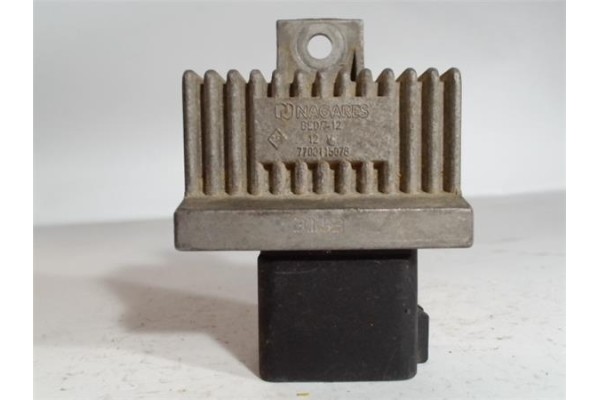 Recambio de caja precalentamiento para renault megane i fase 2 berlina (ba0) 1.9 dci authentique referencia OEM IAM 7700115073 B