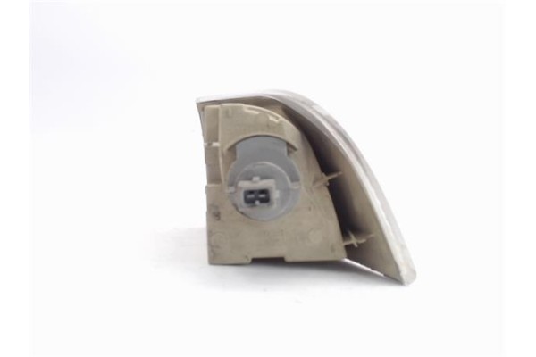 Recambio de intermitente delantero dcho para fiat i punto (176) berlina referencia OEM IAM   