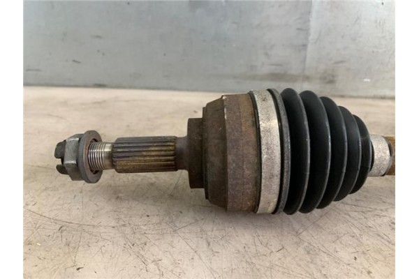 Recambio de palier delantero izquierdo para renault twingo (cn0_) 1.5 dci (cn0e) referencia OEM IAM 8200482435  