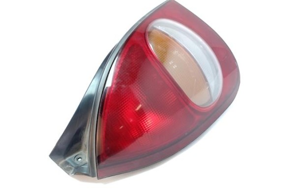 Recambio de piloto trasero izquierdo para hyundai lantra berlina (rd) 1.8 se referencia OEM IAM 980901R  