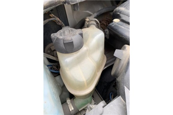 Recambio de botella expansion para smart fortwo coupe 1.0 fortwo coupe (52kw) referencia OEM IAM A4505010003 Recambio de botella expansion para smart fortwo coupe 1.0 fortwo coupe (52kw) referencia OEM IAM A4505010003