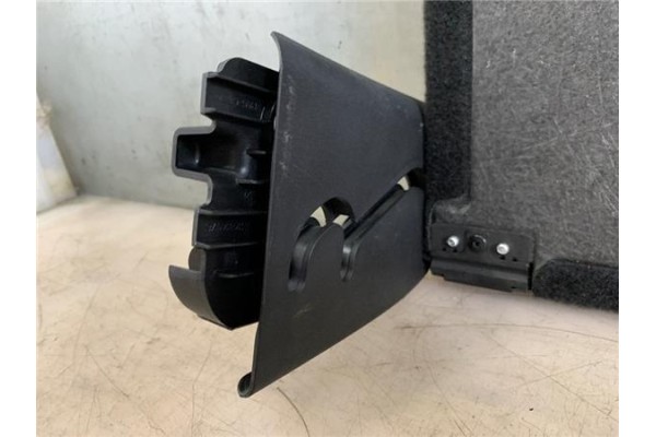 Recambio de bandeja trasero para opel astra j 1.6 referencia OEM IAM 13293971  