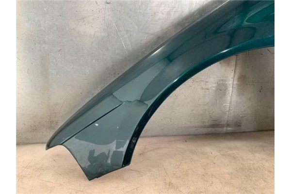 Recambio de aleta delantero izquierda para bmw serie 3 compacto (e36) 1.6 316i referencia OEM IAM 41358223921  