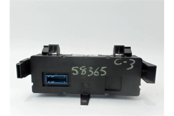 Recambio de mandos climatizador para citroen c3 1.4 hdi referencia OEM IAM 96533393XT 69210003 