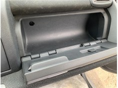 Recambio de guantera salpicadero para smart fortwo coupe 1.0 fortwo coupe (52kw) referencia OEM IAM A4516892853 CR4A  