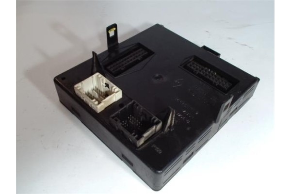 Recambio de centralita para renault laguna ii (bg0) 2.2 expression referencia OEM IAM 8200309024 8200292641 