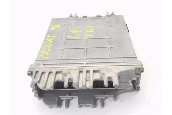 Recambio de centralita para volkswagen passat berlina (3a2) 1.9 tdi referencia OEM IAM 028906021AT 0281001368 