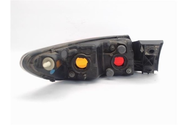 Recambio de piloto trasero derecho para honda civic berlina 5 (fk) referencia OEM IAM   