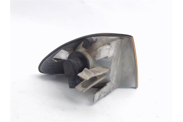 Recambio de intermitente delantero izquierdo para bmw serie 3 touring (e46) 2.0 320i referencia OEM IAM 0311328001   Recambio de intermitente delantero izquierdo para bmw serie 3 touring (e46) 2.0 320i referencia OEM IAM 0311328001