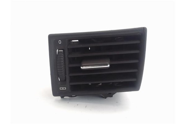 Recambio de rejilla entrada de aire para mercedes-benz clase c (bm 202) berlina referencia OEM IAM 2028307054L  