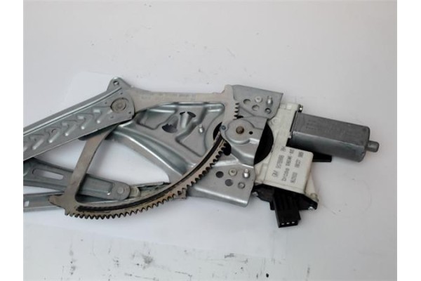 Recambio de mecanismo elevalunas delantero derecho para opel vectra c berlina 2.0 dti 16v referencia OEM IAM 9178988  
