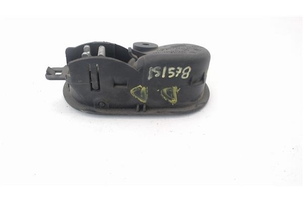 Recambio de manilla int. puerta delantero derecha para ford fiesta v (jh_, jd_) 1.4 16v referencia OEM IAM 2S61A22600AG 2S61A226