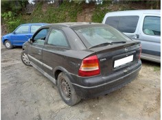 opel astra g berlina del año 2001