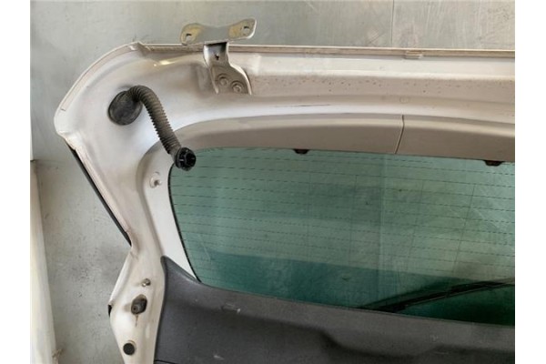 Recambio de porton trasero para opel astra j 1.6 referencia OEM IAM 13288625  